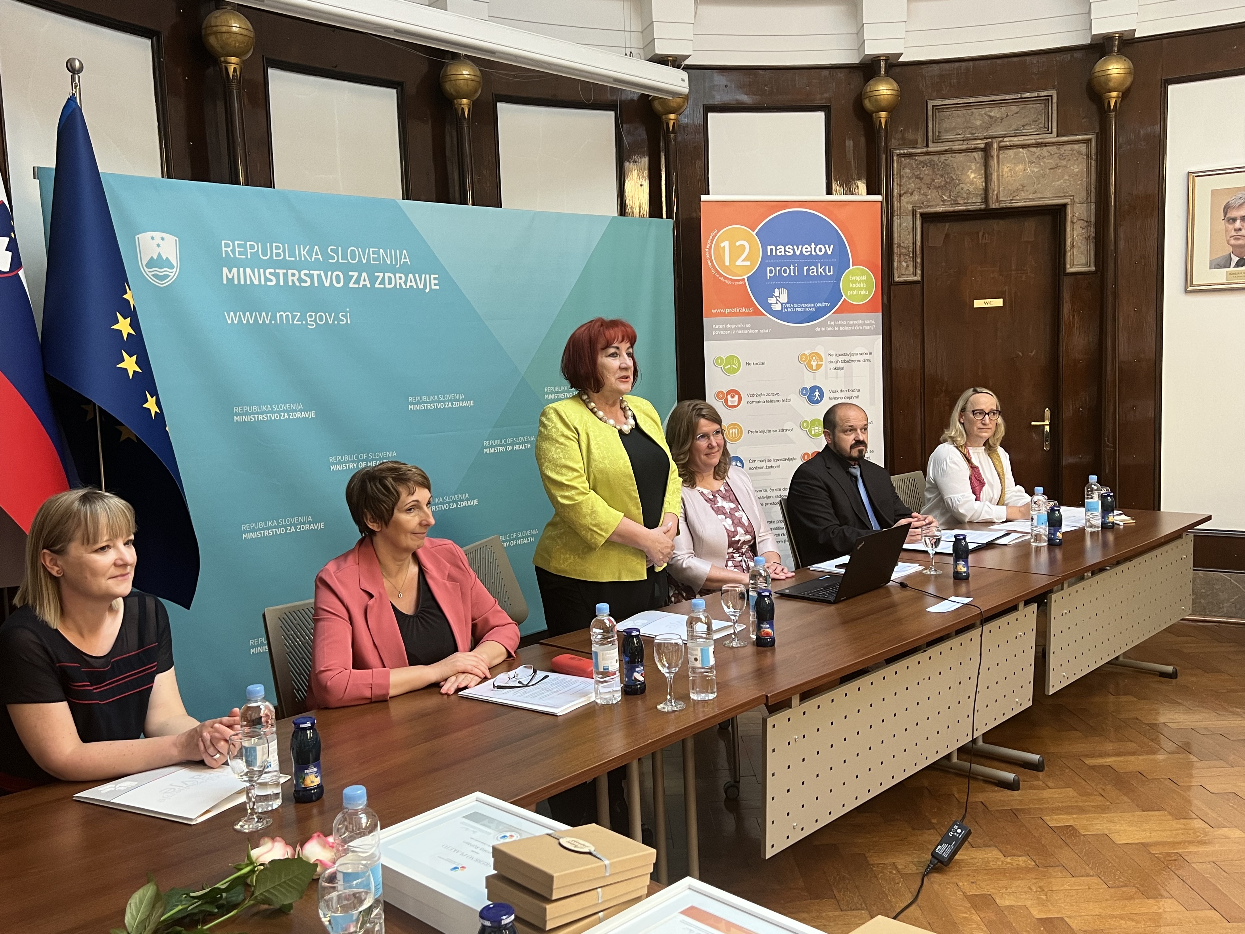 Vlasta Nussdorfer, svetovalka predsednika RS na Slavnostni seji Zveze in regijskih društev, maj 2022