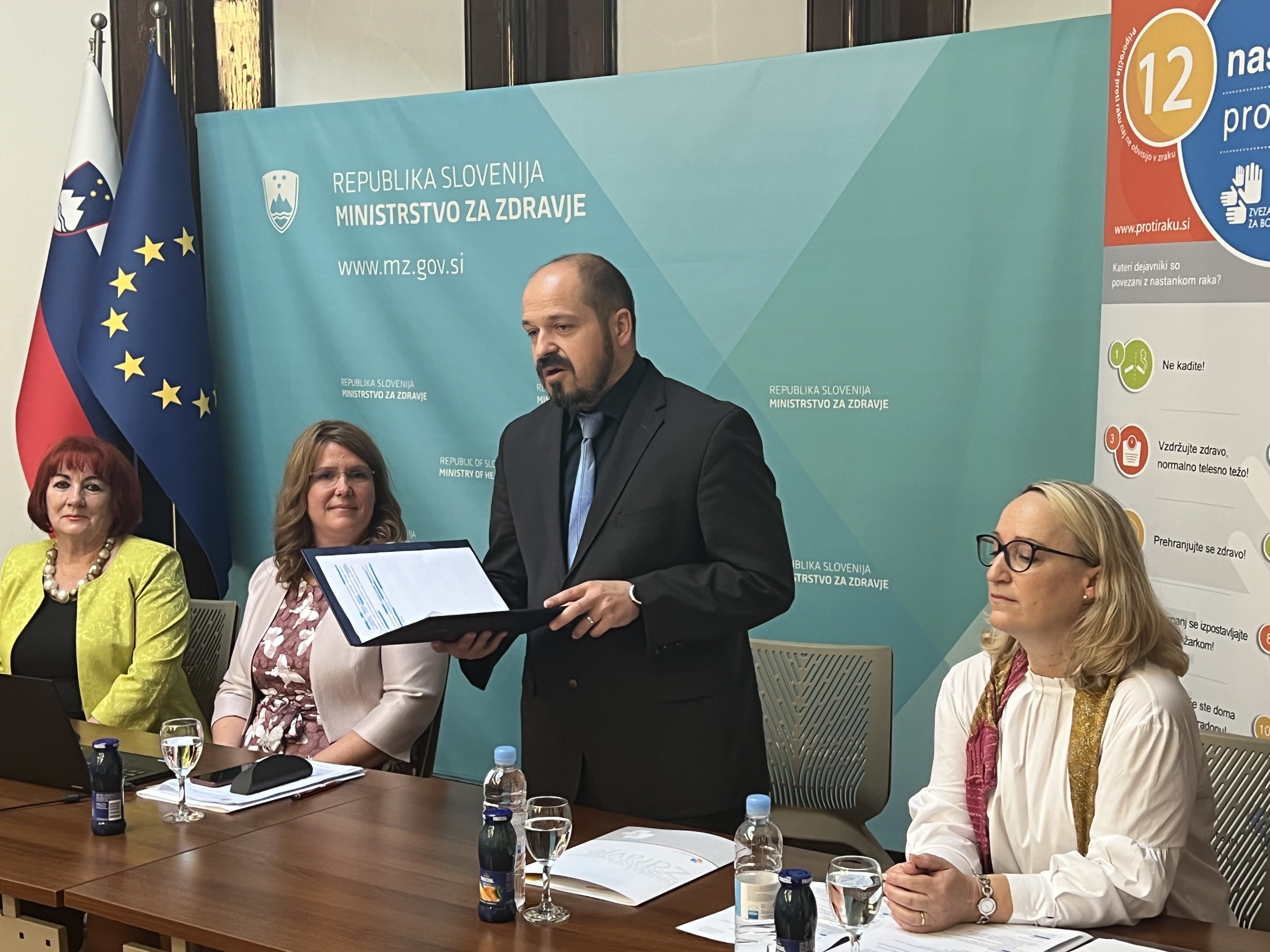 Janez Poklukar, minister za zdravje RS na Slavnostni seji Zveze in regijskih društev, maj 2022