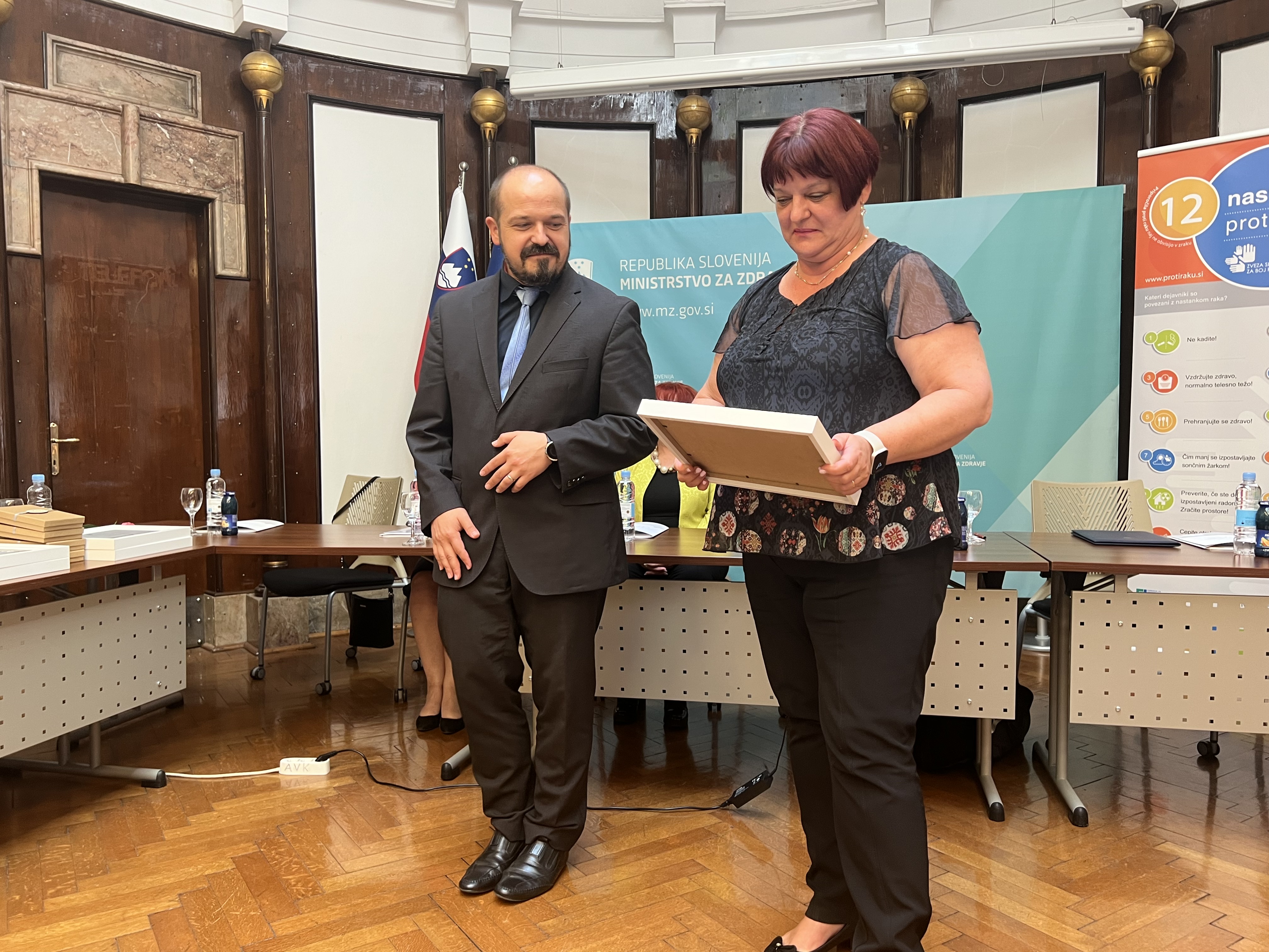 Izr. prof. dr. Irena Oblak, dr. med., prejemnica Zlate plakete Zveze